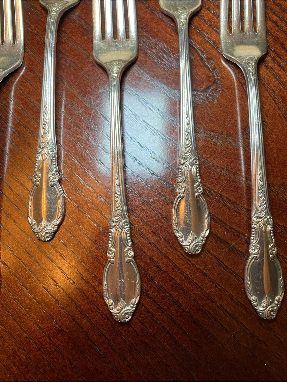 Vintage Enchantment Rogers 1881 Oneida Silver-Plated Dinner Forks - Set of 7